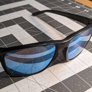 OAKLEY SYLAS - Prizm Sapphire Polarized Lenses (SCRATCHED) Matte Black Frame